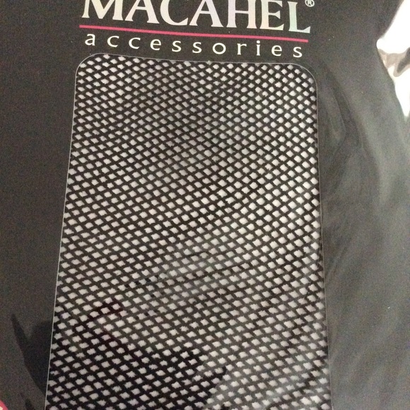 Black Fishnet Medium - Picture 3 of 6